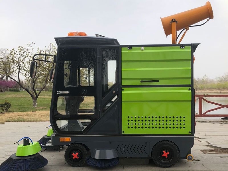 電動掃地車